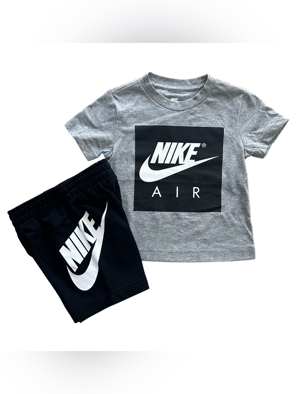 Nike Air 2 Piece Set NWT Shirt & Shorts Logo Athletic Outfit Size 2T